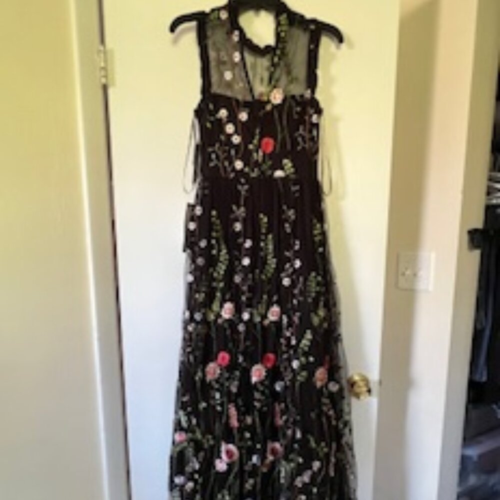 Spring Flower Embroidered Black Sleeveless Dress "New w/Tags, Never Worn"